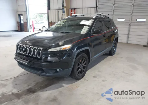 2016 Jeep Cherokee Latitude z USA, uszkodzony, nr VIN 1C4PJMCB9GW112030